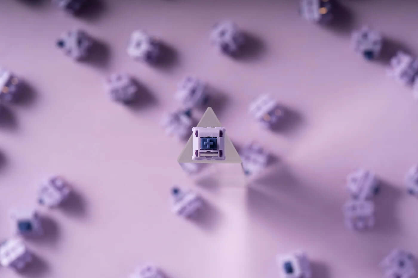 BSUN Snow Diane Linear Switch (10 Pack) £3.00