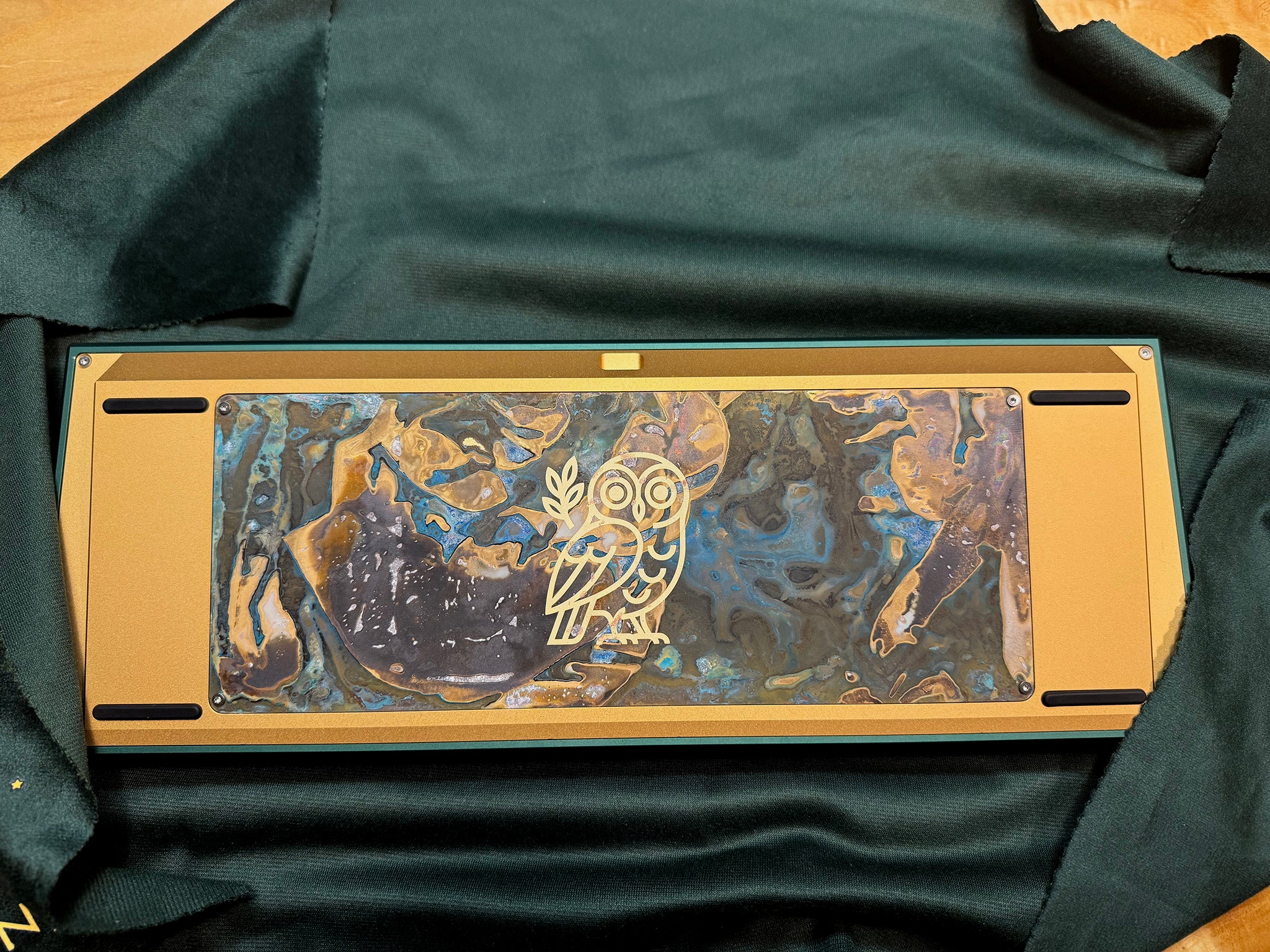 NyxKeys Athena 65% Group Buy
