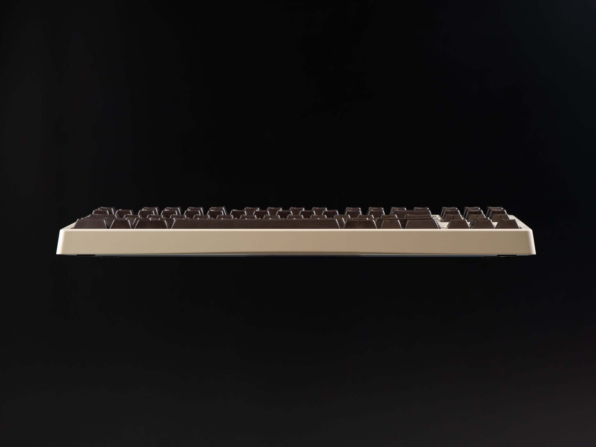 AKB Caerdroia TKL - Group Buy £360.00