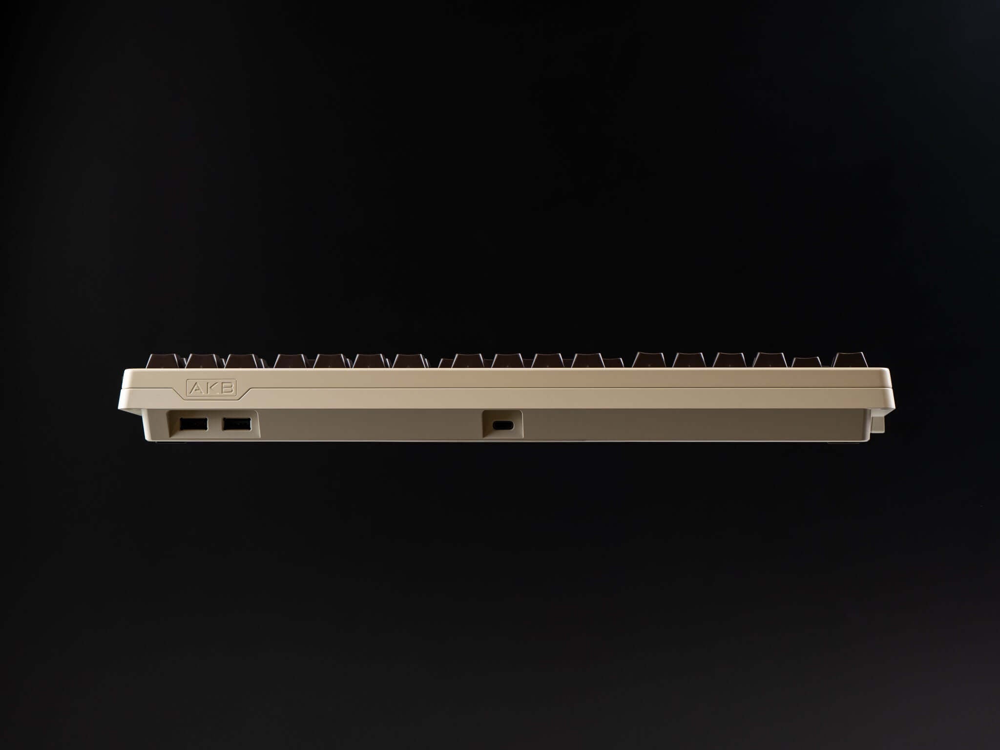 AKB Caerdroia TKL - Group Buy £360.00