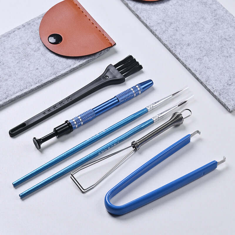 Essential 6 in 1 Toolkit for Keyboards