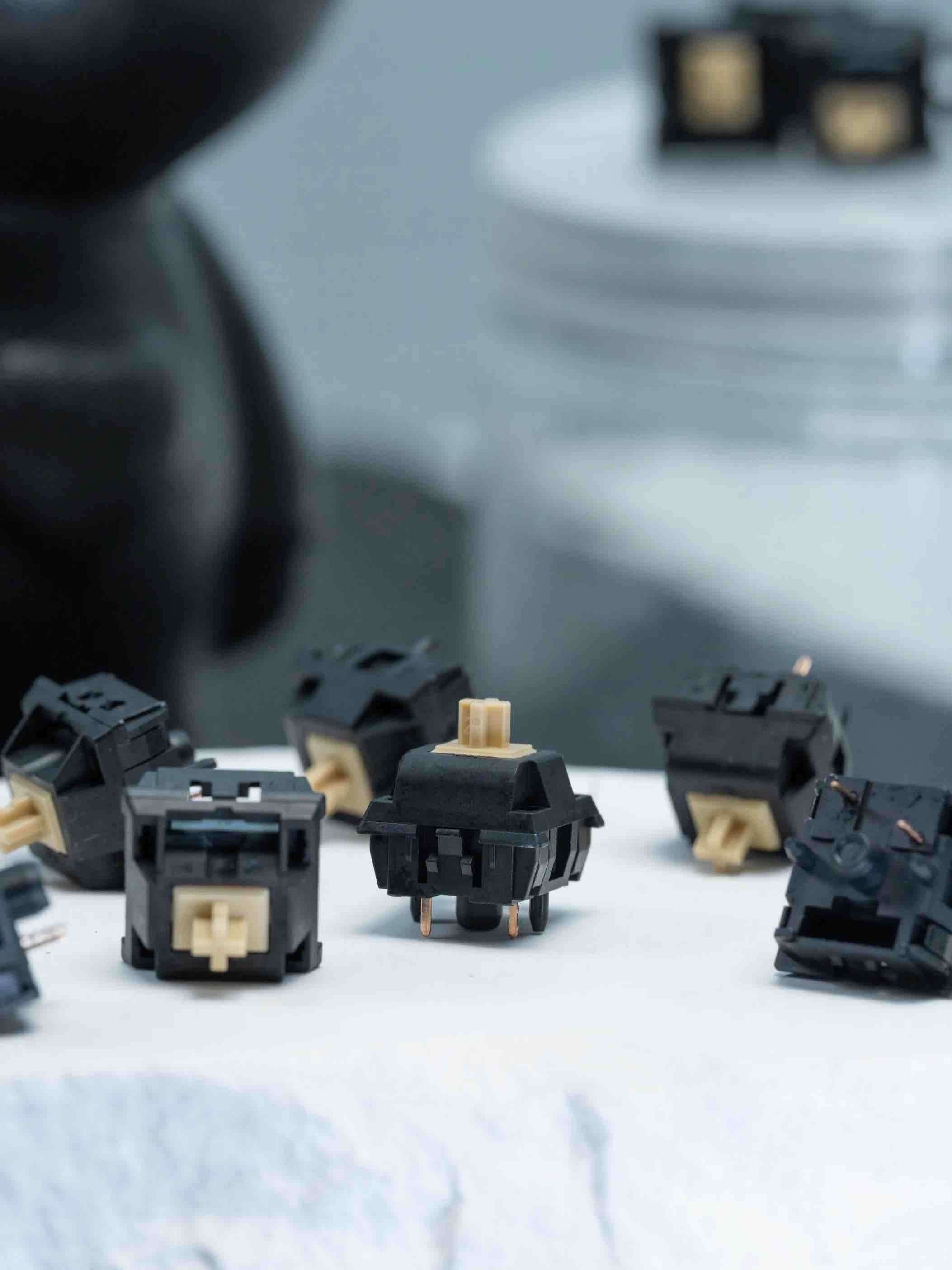 Keygeek Y3 Linear (10 Pack)