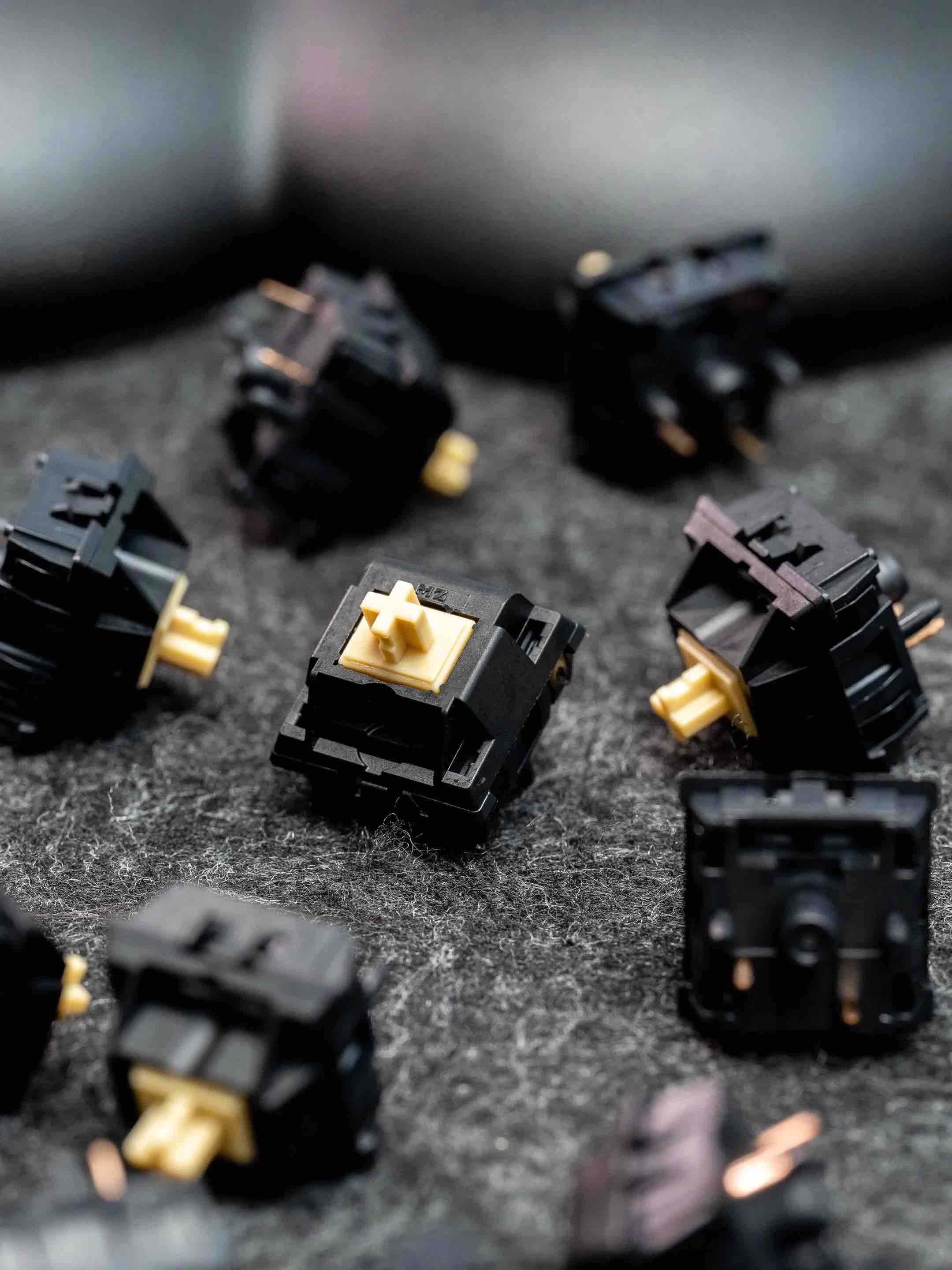 Keygeek Y3 Linear (10 Pack)