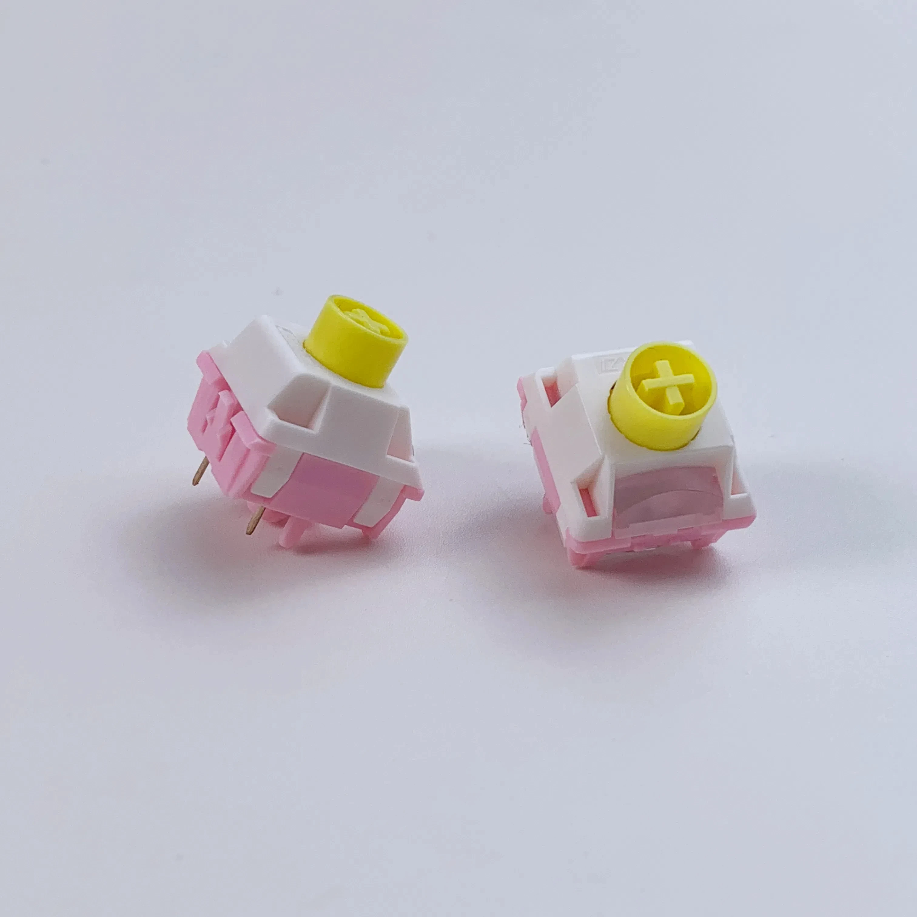 Jerrzi Lotus V2 Linear Switches (10 per pack) £2.75