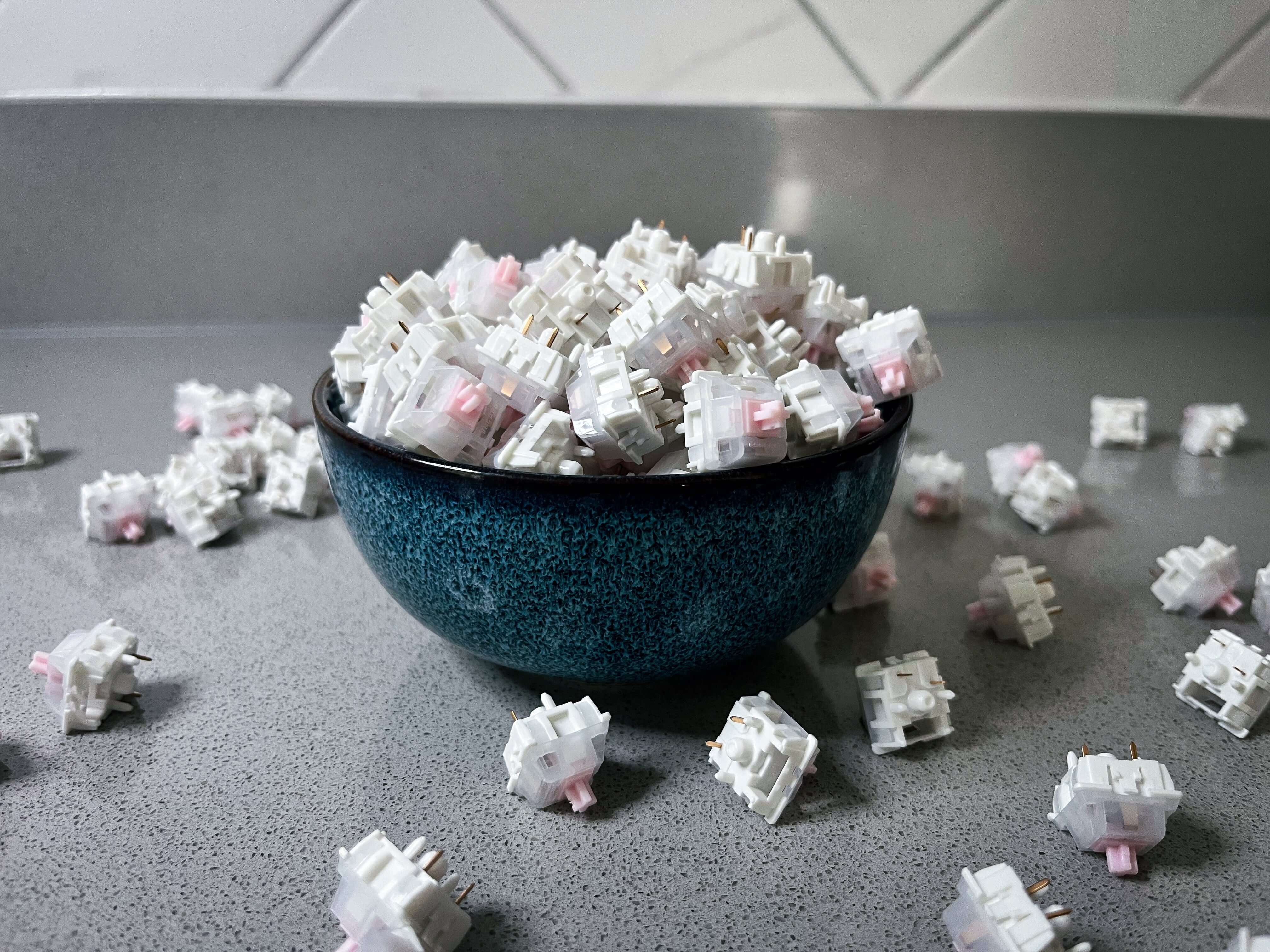 Tecsee Strawberry Ice Linear Switches - 63.5g (10 Pack) £4.50