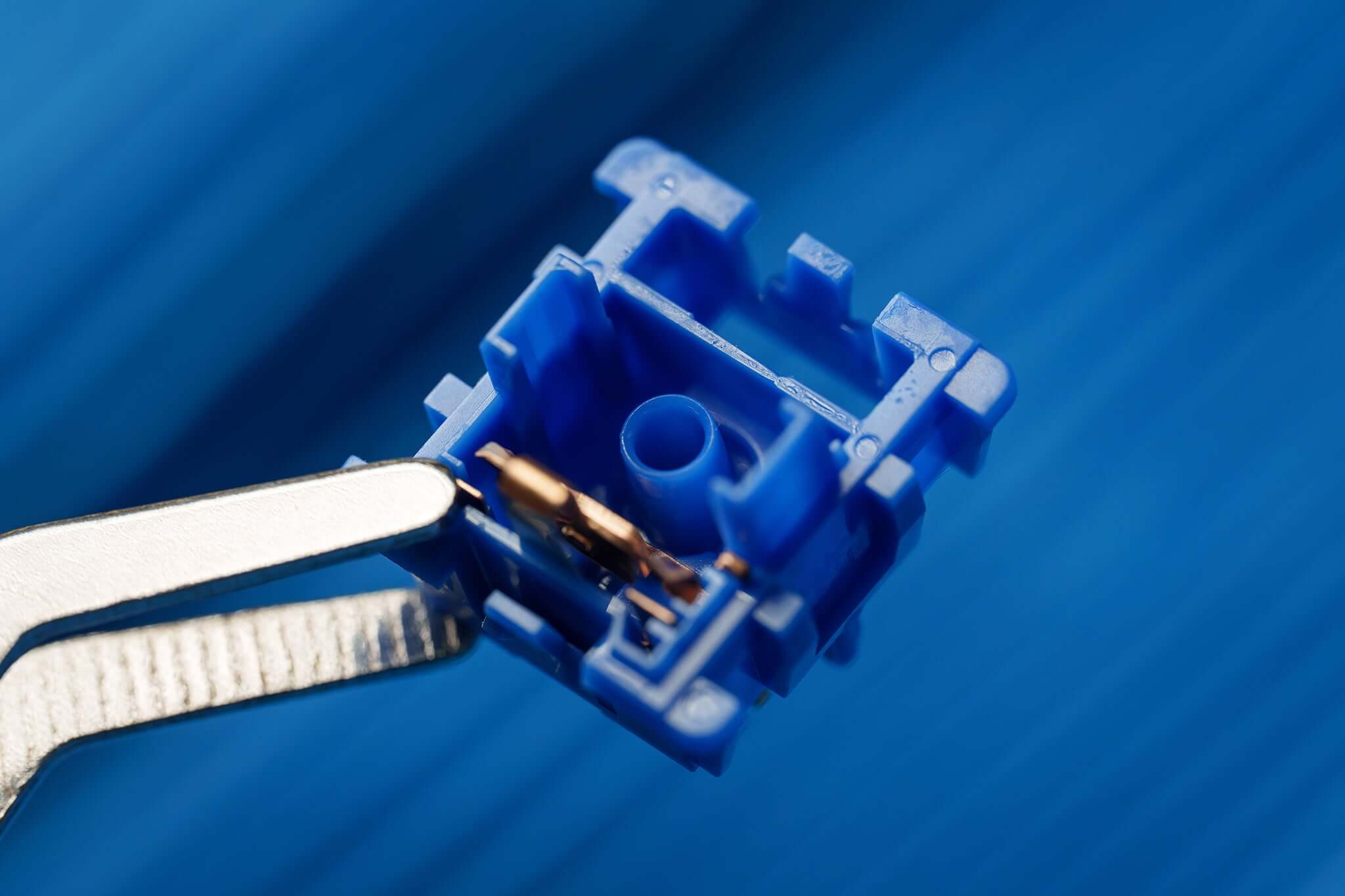 WingTree Yunie Tactile Switch (10‑Pack)