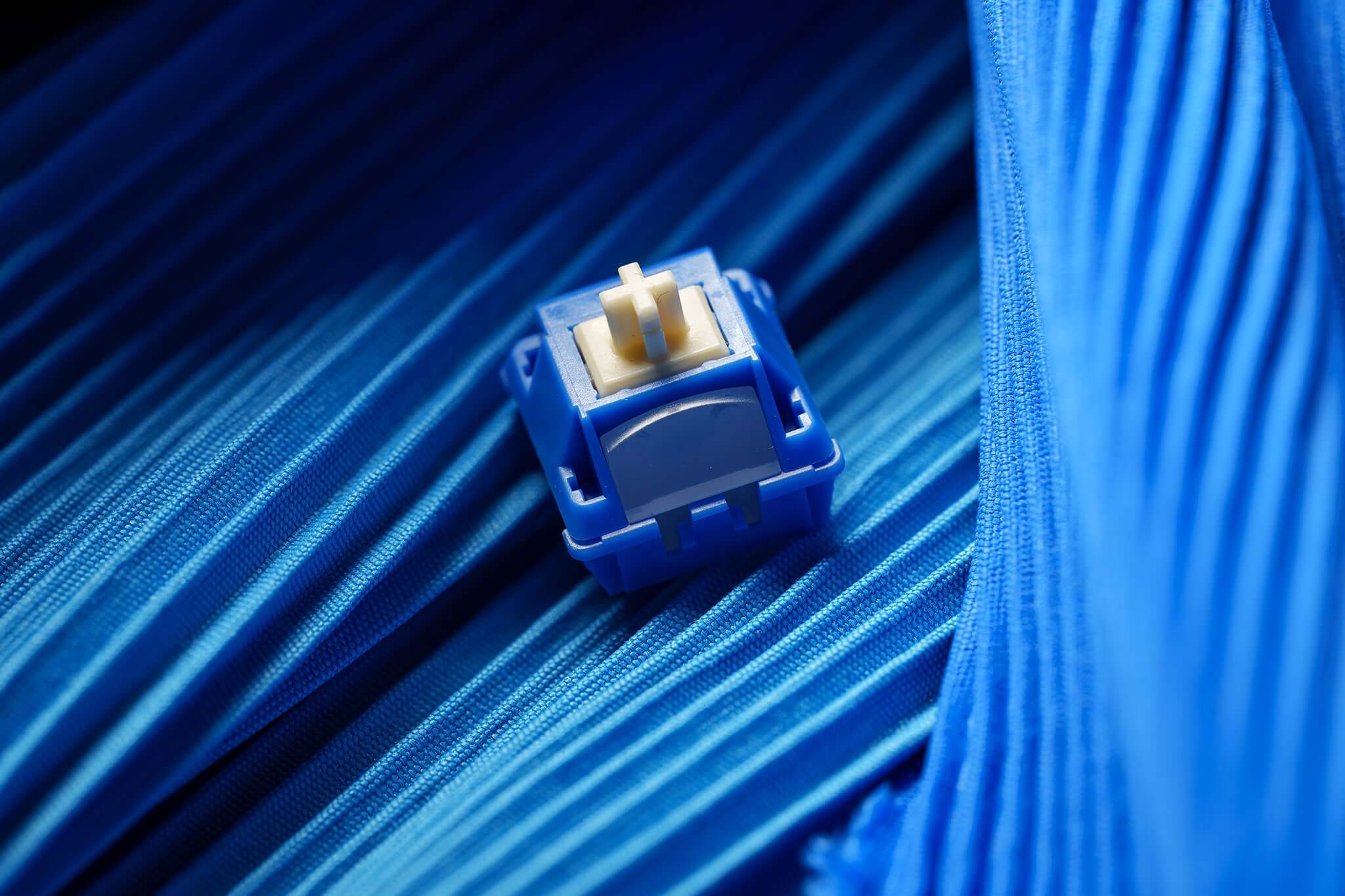 WingTree Yunie Linear Switch (10‑Pack)