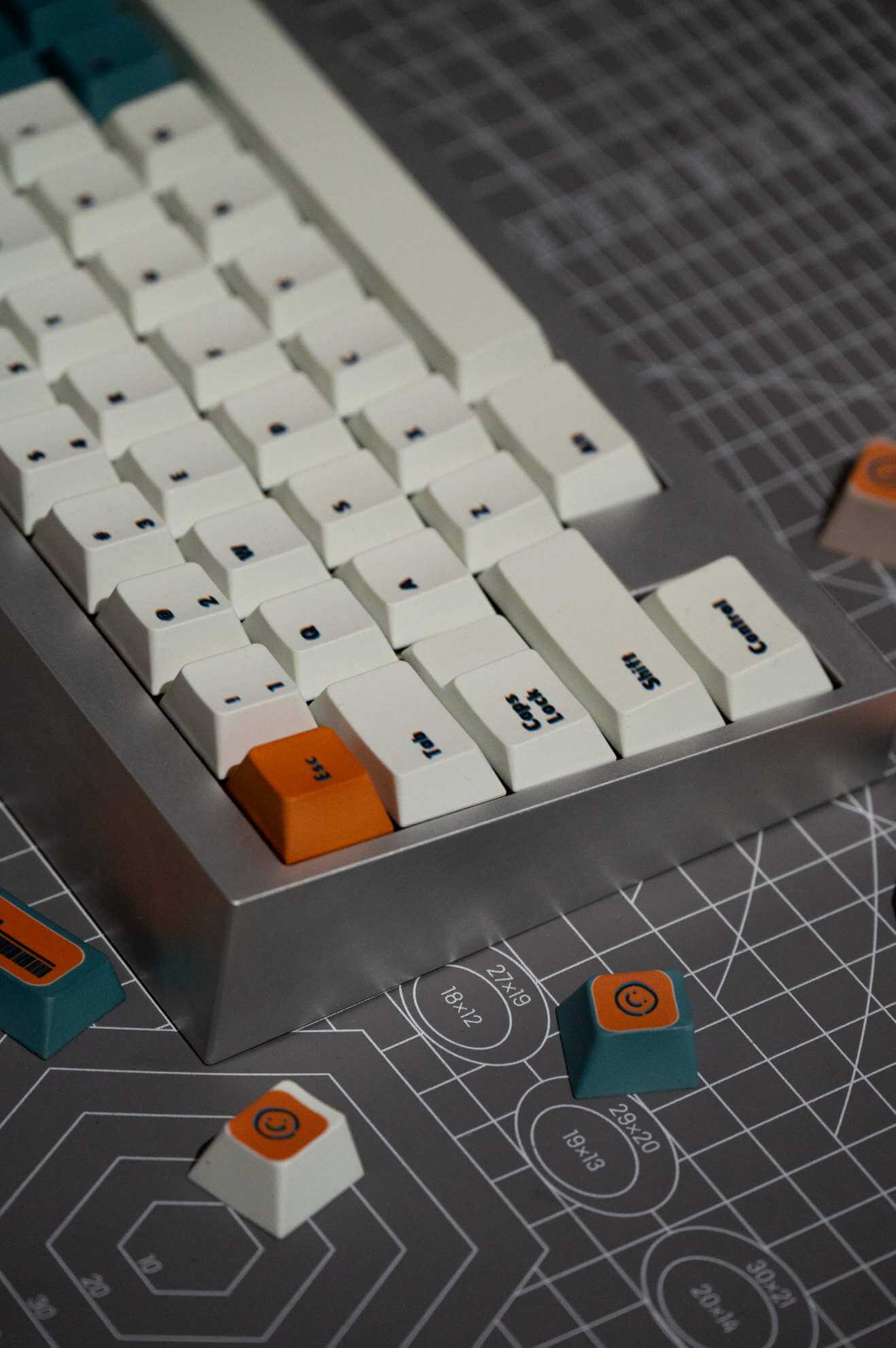 Vividkey Malfunction Keycaps