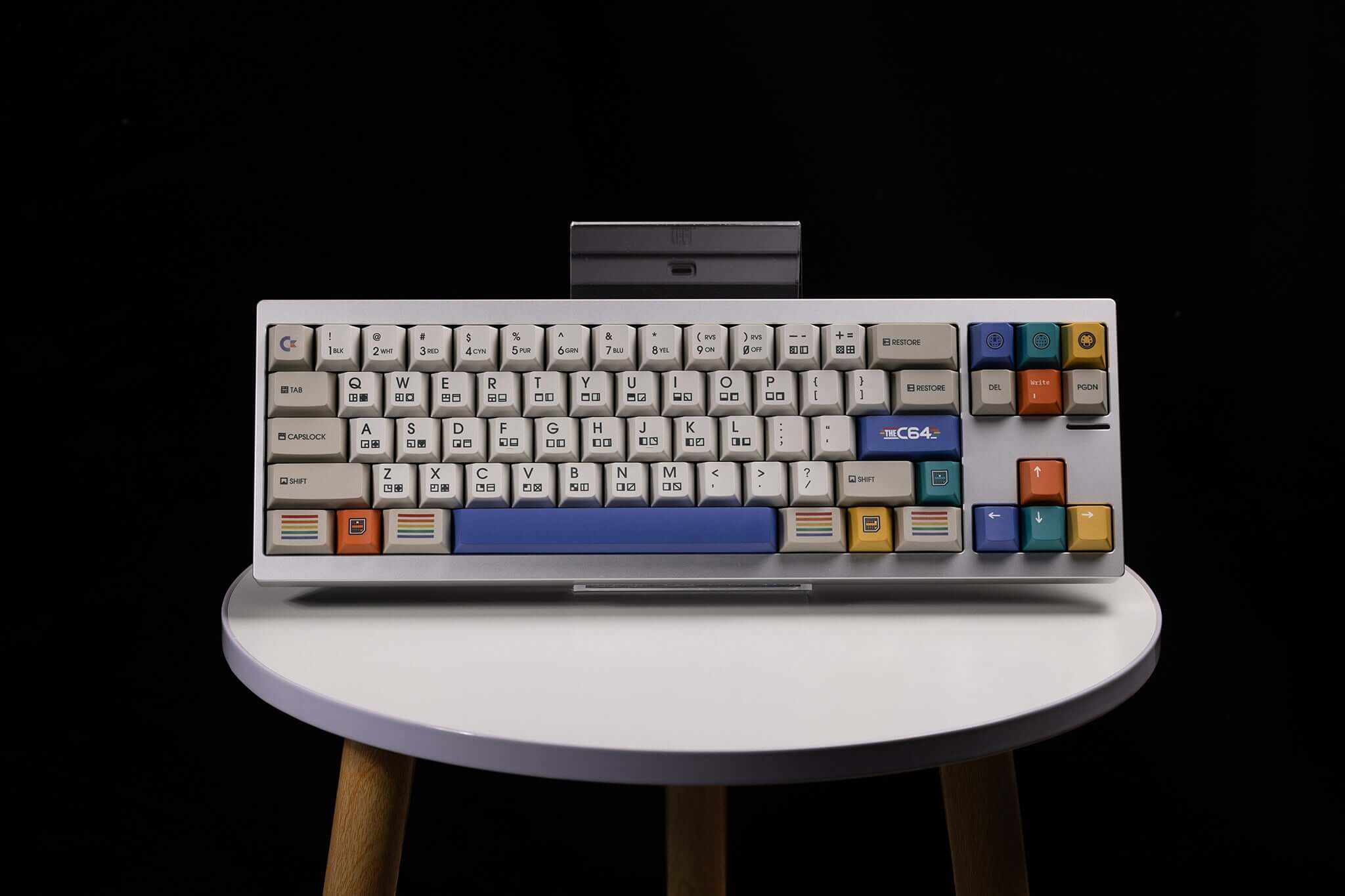Vividkey x Eleworks Retro C64 Keycaps