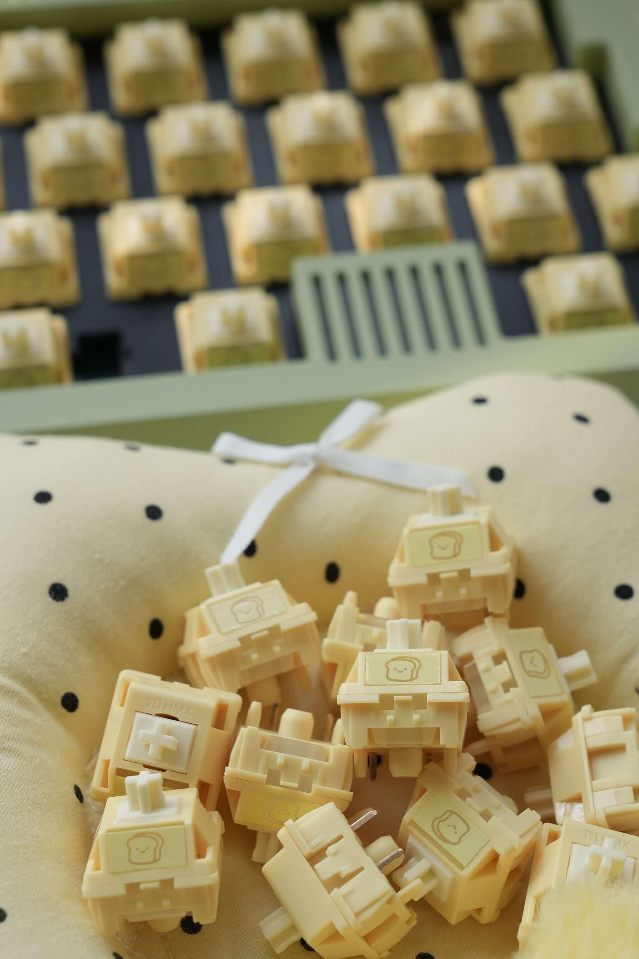 HMX Toast Linear Switch (10 Pack)