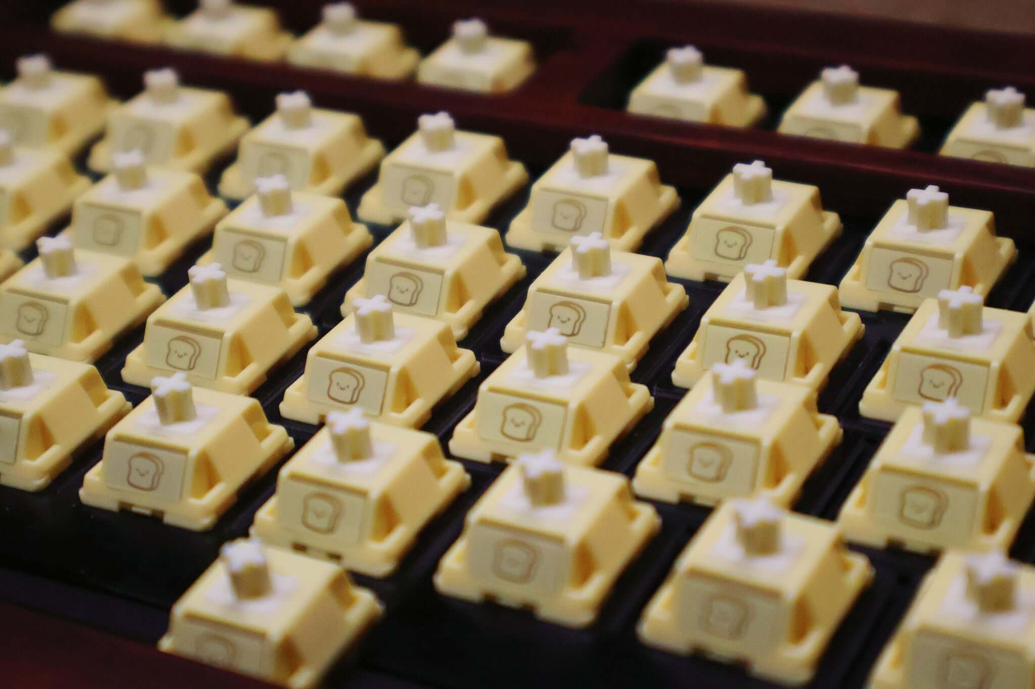 HMX Toast Linear Switch (10 Pack)