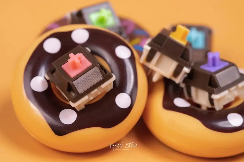 Domikey x Glove Chocolate Donut Linear (10 Pack) £4.50